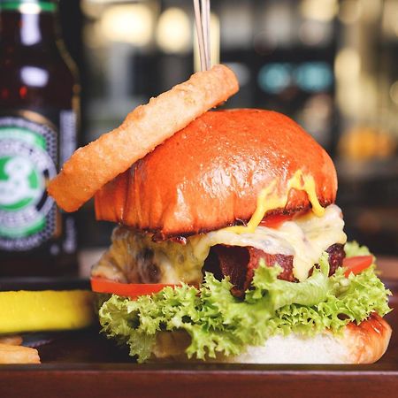 Glenmore Tavern Rockhampton Ngoại thất bức ảnh