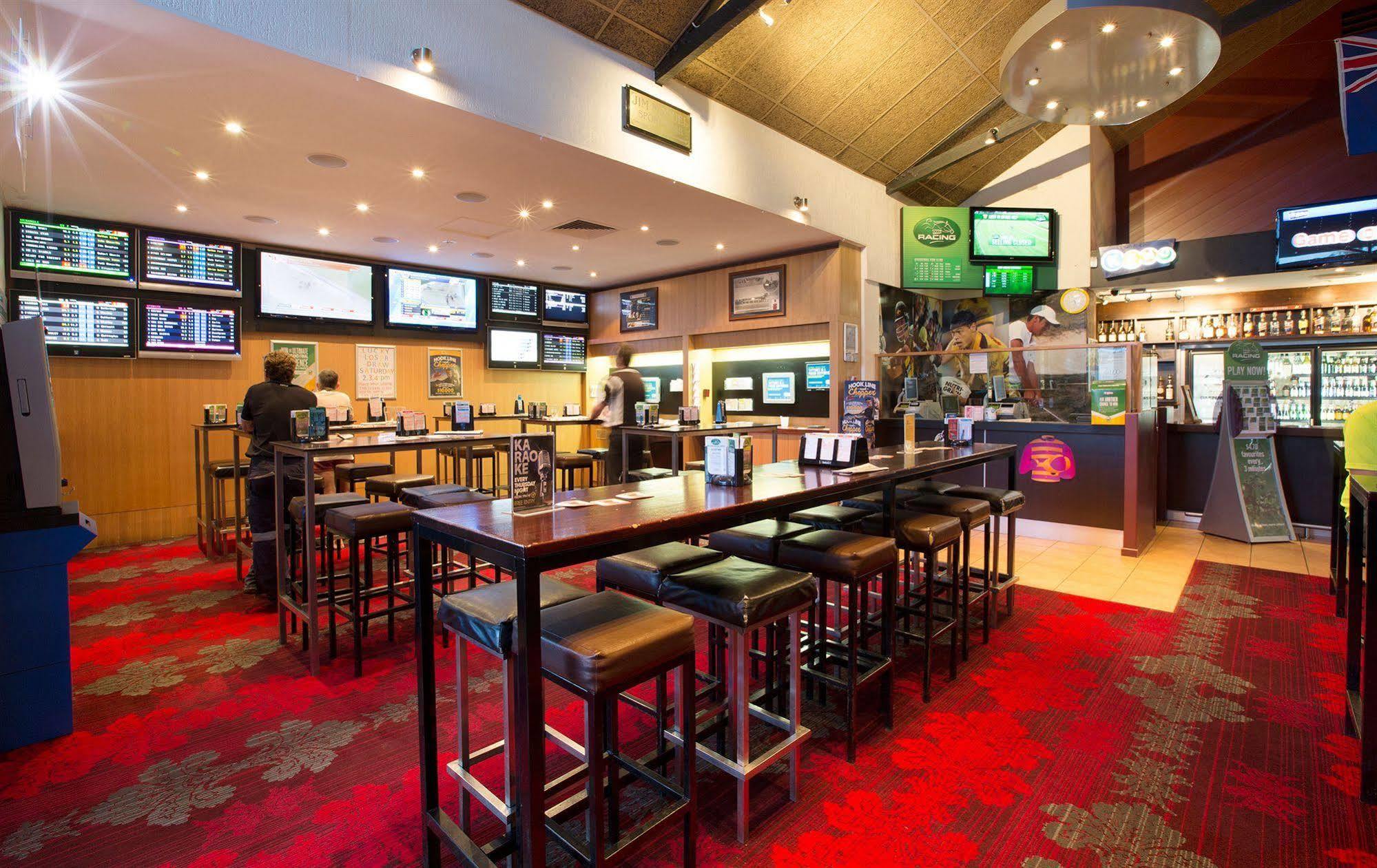 Glenmore Tavern Rockhampton Ngoại thất bức ảnh